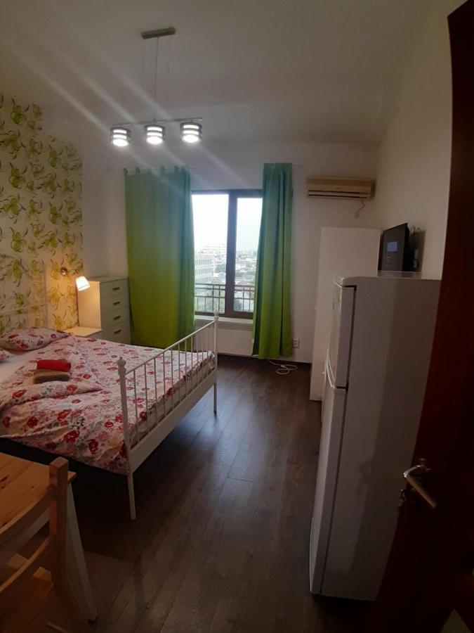 Romantic Calm Apartments Piata Universitate Bucureşti Eksteriør bilde